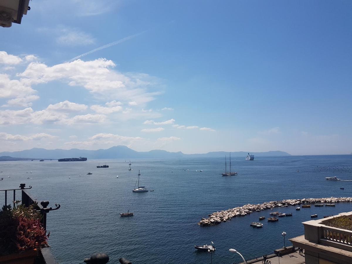 Marea Suite Vista Capri ナポリ エクステリア 写真